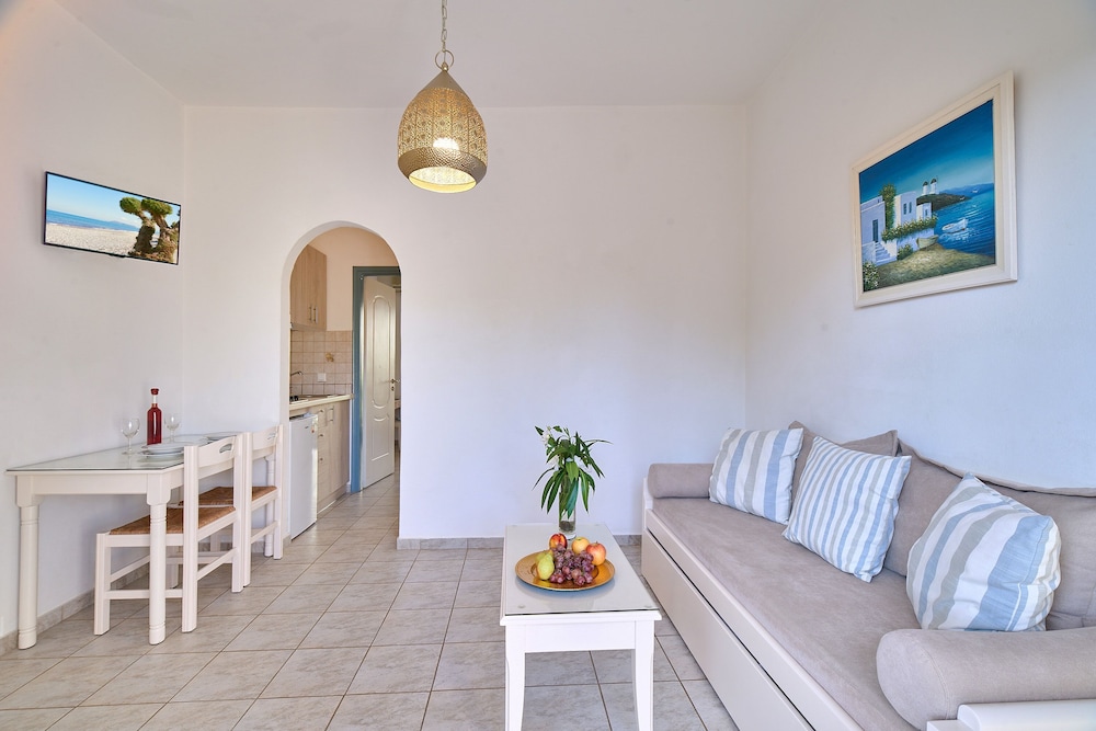 Apartment, Balcony, Ground Floor photo 2