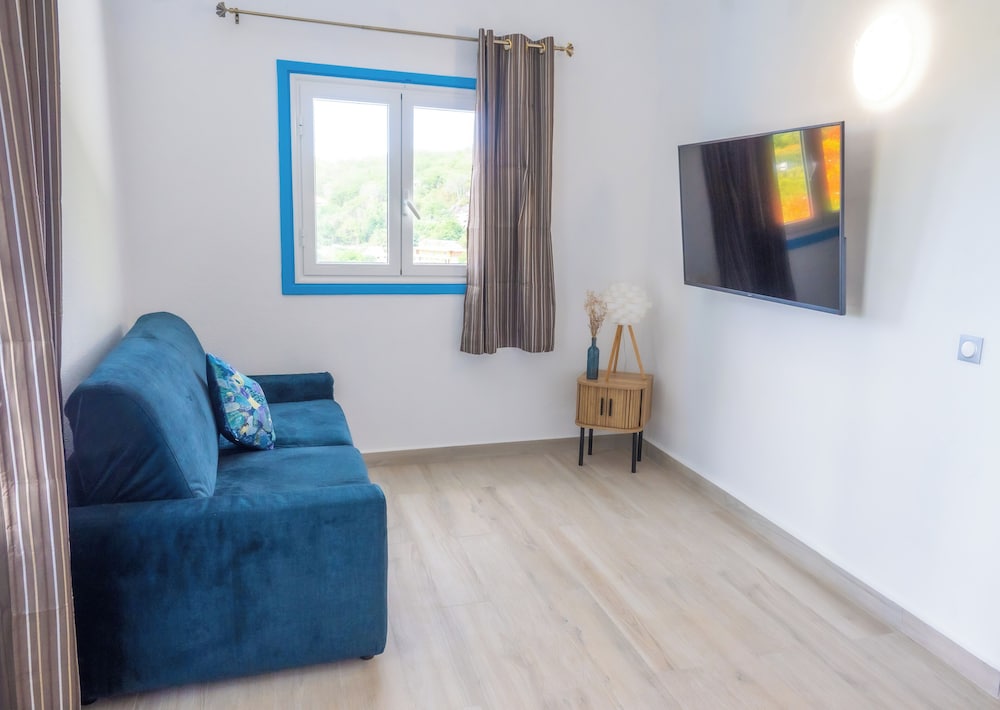 Comfort Suite photo 3