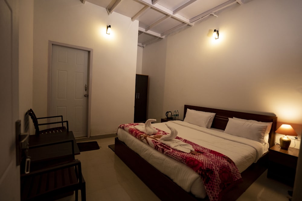 Deluxe Room - Photo 1