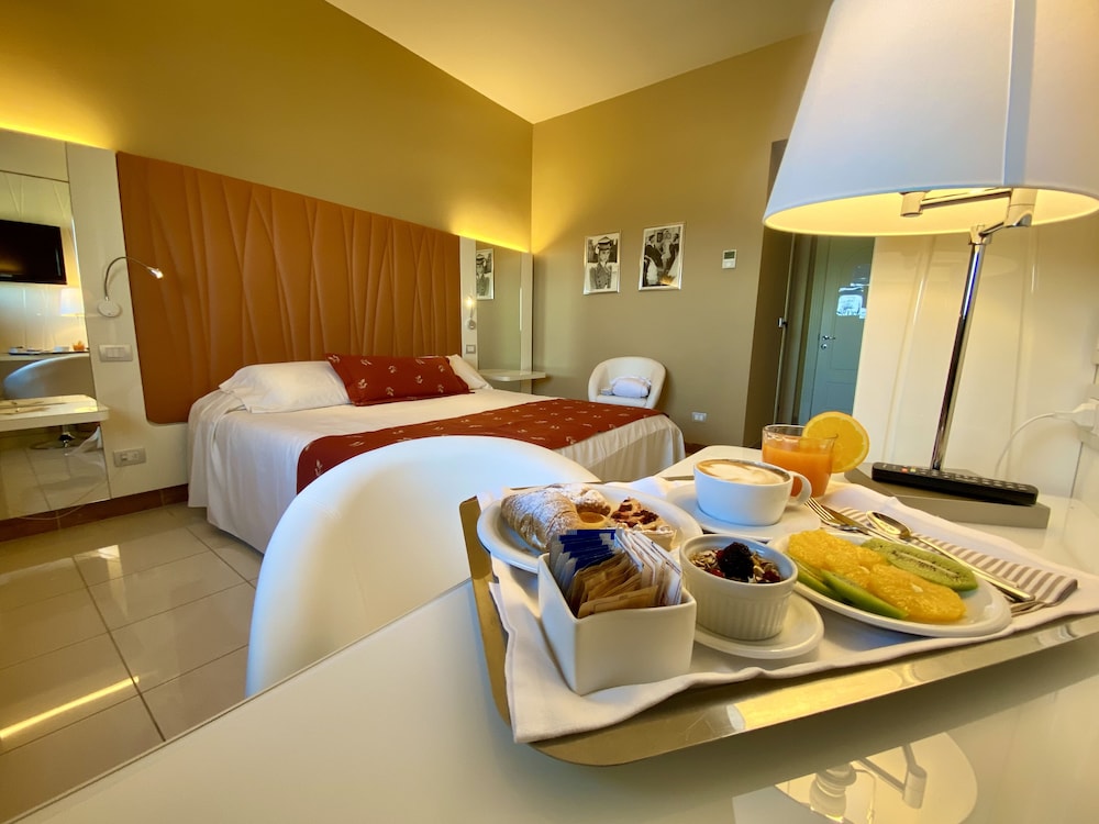 Deluxe Double Room, Sea View - Photo 3