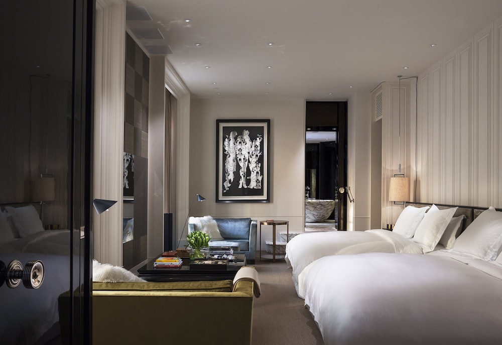 Room (Manor) photo 3