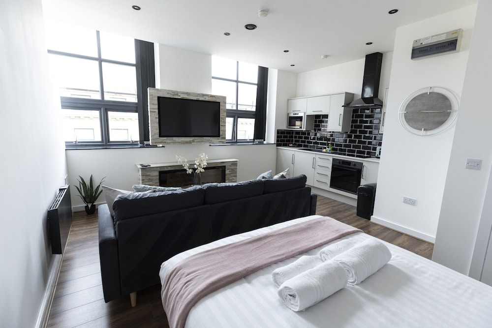 Luxury Studio, 1 Double Bed with Sofa bed