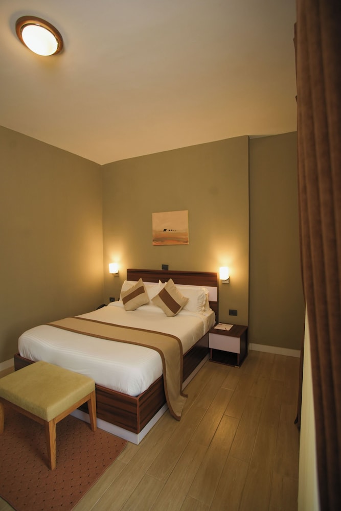 Standard Room photo 3
