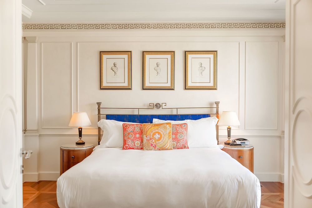 Deluxe Suite - Photo 5