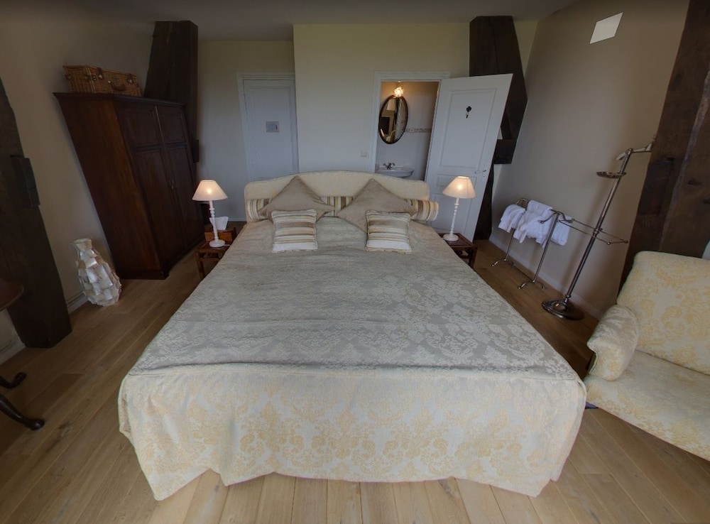 Suite (Imagination) photo 1