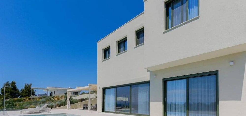 Luxury Villa, Sea View