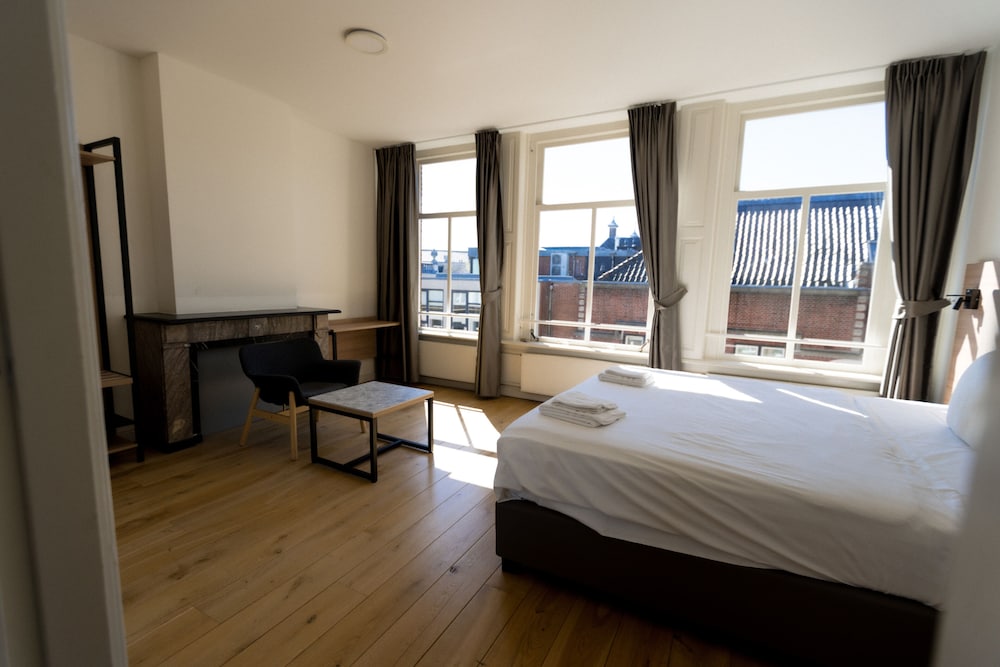 Penthouse, Multiple Beds photo 2