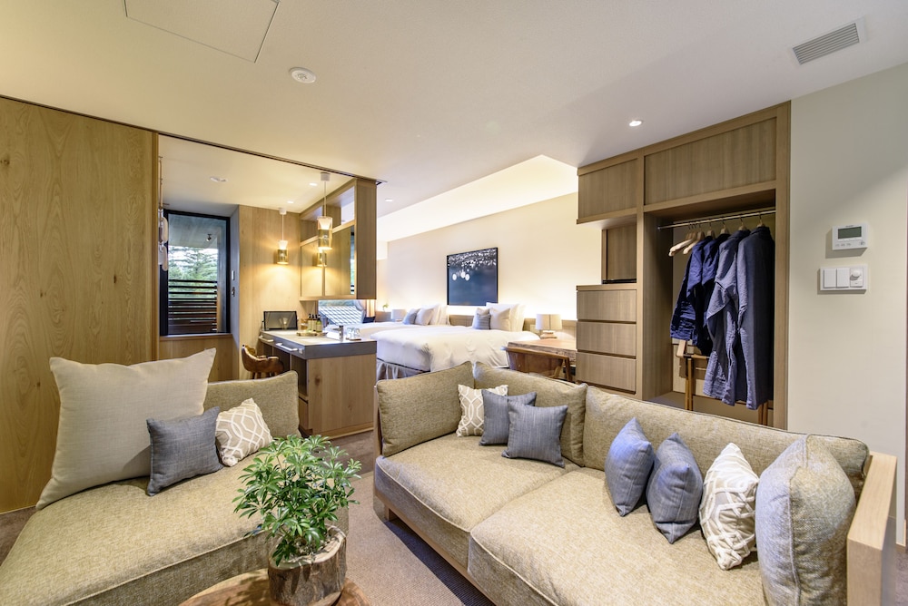 TOKIWAGI Premium Suite Twin photo 1