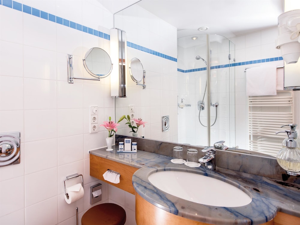 Double Room (dog friendly) - Photo 5