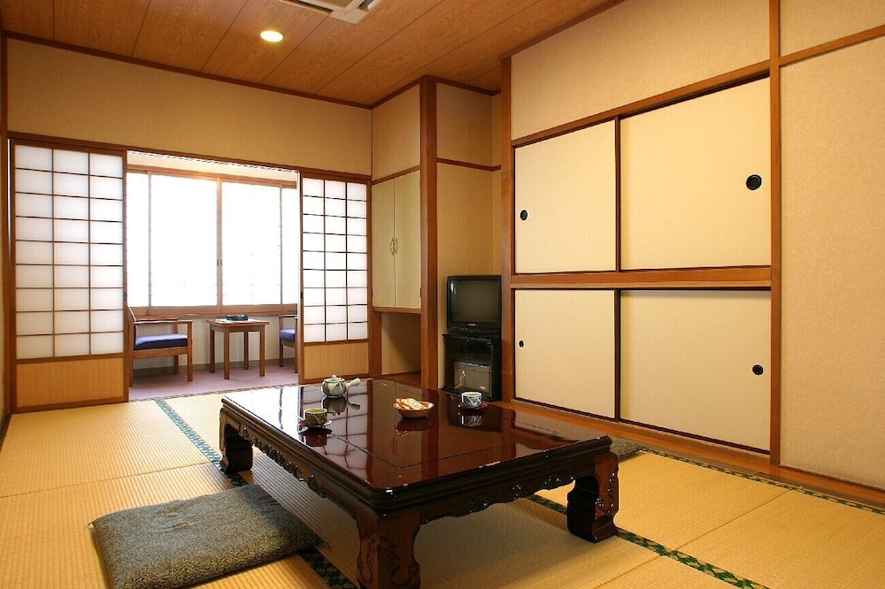 Japanese-style quadruple room with semi-open-air bath, Non smoking