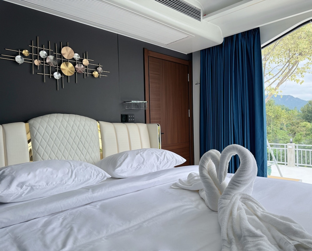 Executive Suite, River View photo 3