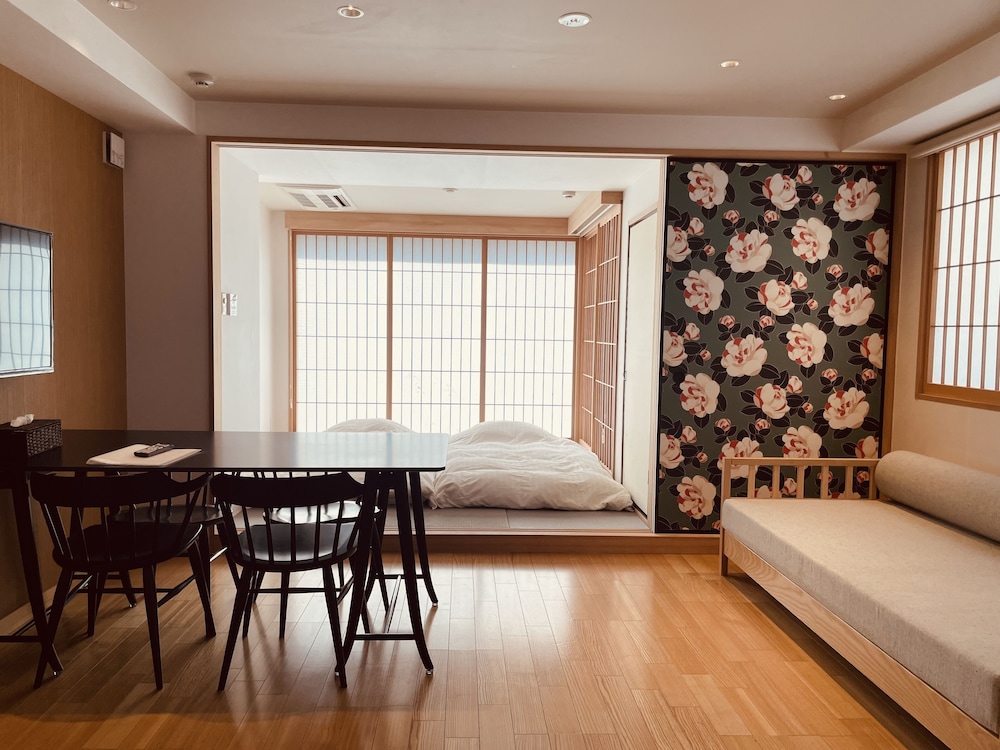 Family Apartment photo 3