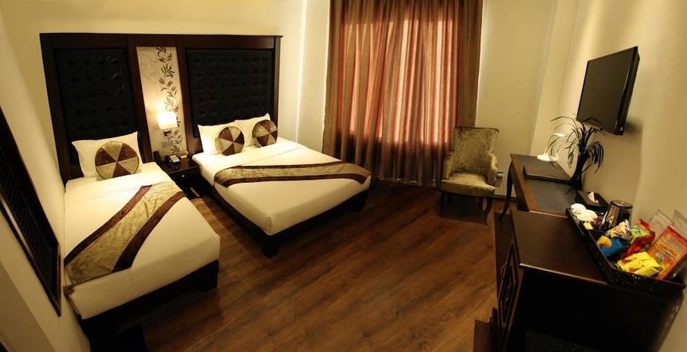 Deluxe Triple Room photo 3