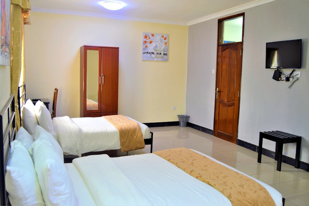 Standard Quadruple Room photo 2