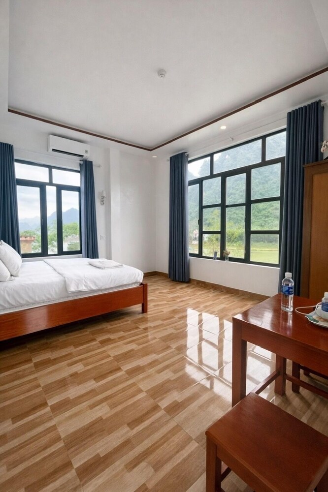 Luxury Double Room, Balcony, Lake View photo 1