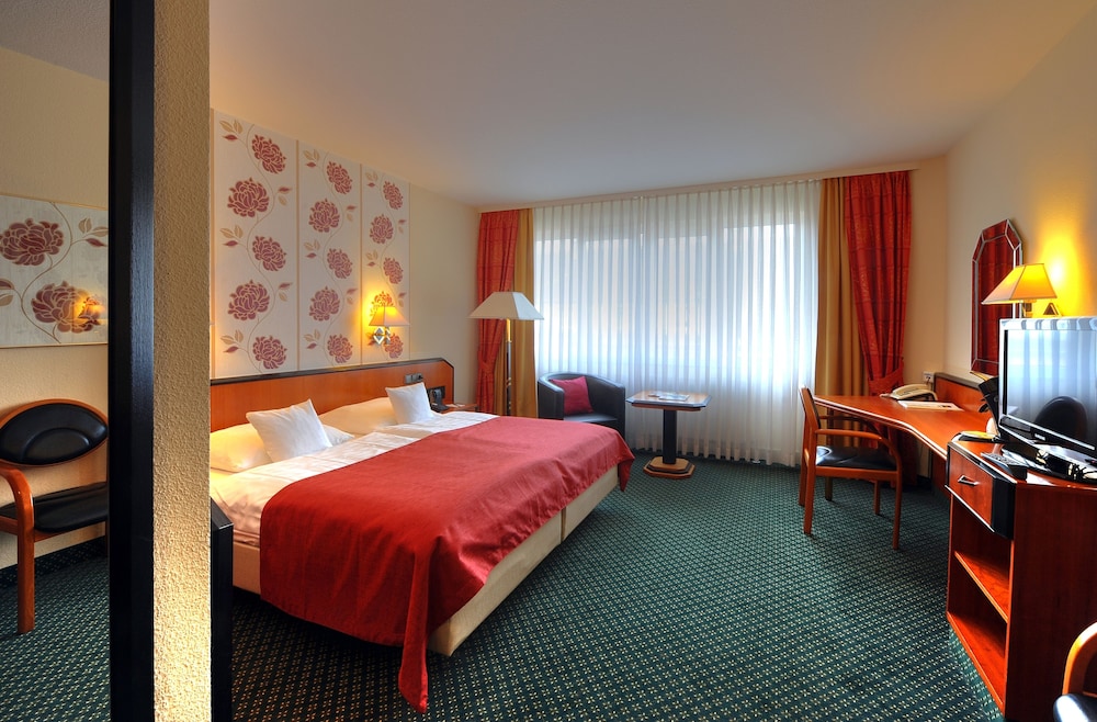 Economy Room, 2 Twin Beds photo 2
