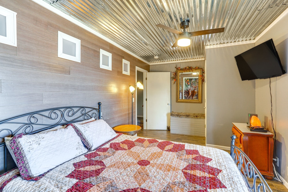 House (2 Bedrooms) photo 3