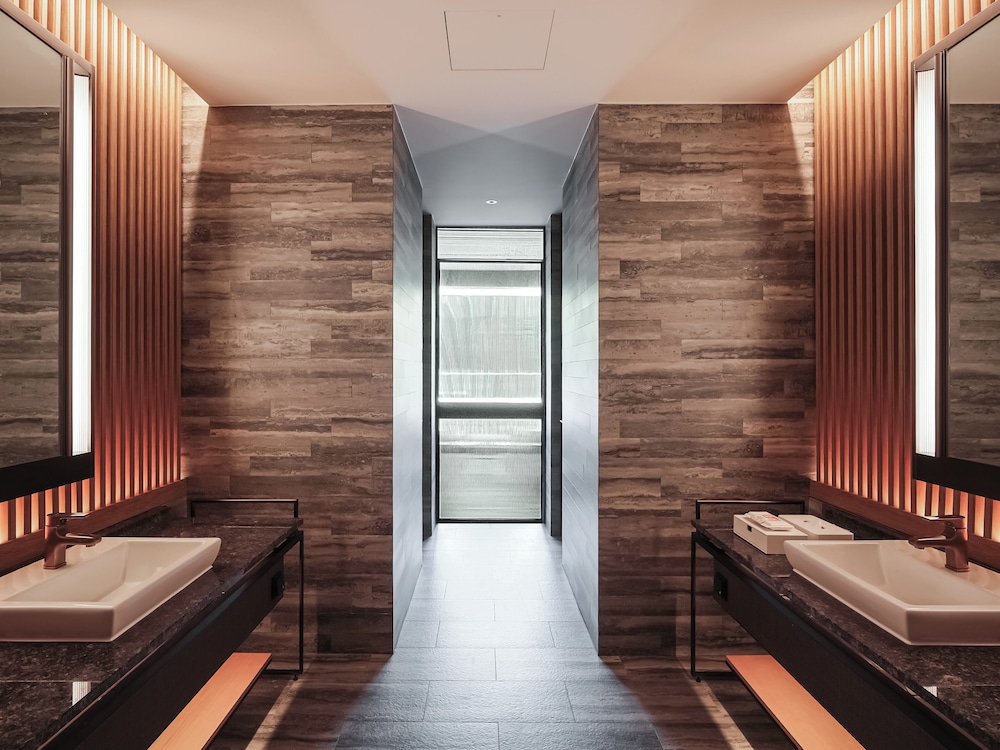 Cabin X Mansion Spring House (A SPIRIT OF JOURNEY Free Access for 4 + 1 Free parking) - Photo 1