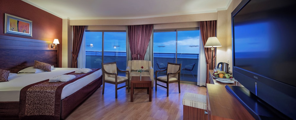Superior Room Sea View photo 3
