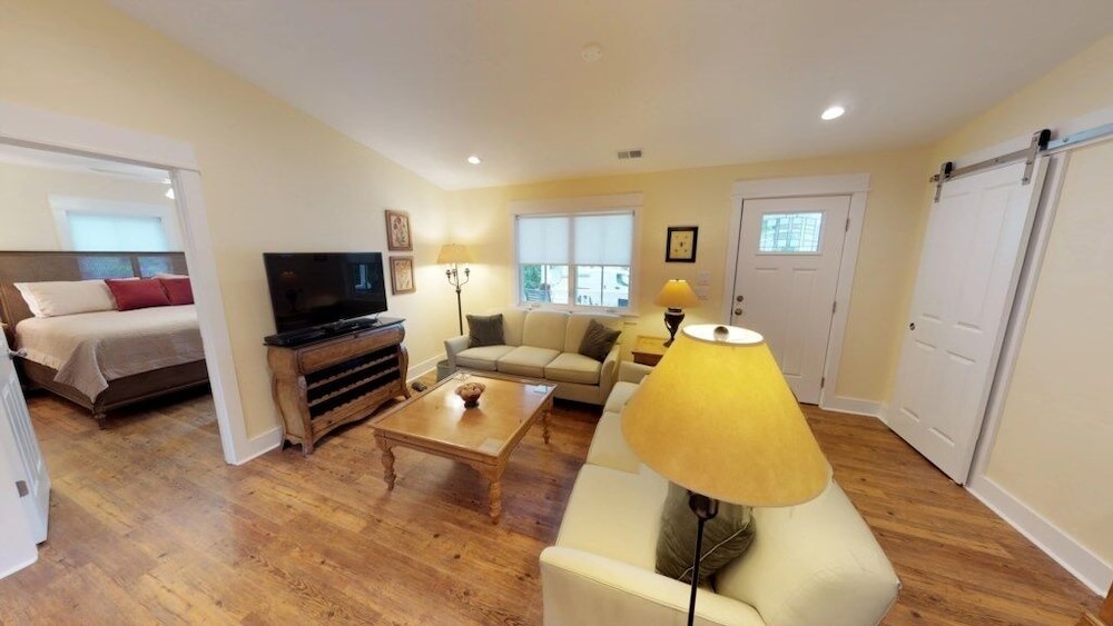 House, 3 Bedrooms photo 1