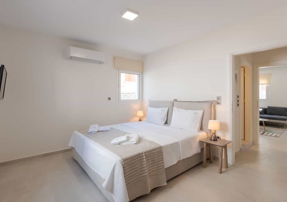 Standard Apartment, 1 Bedroom, Beachside photo 1