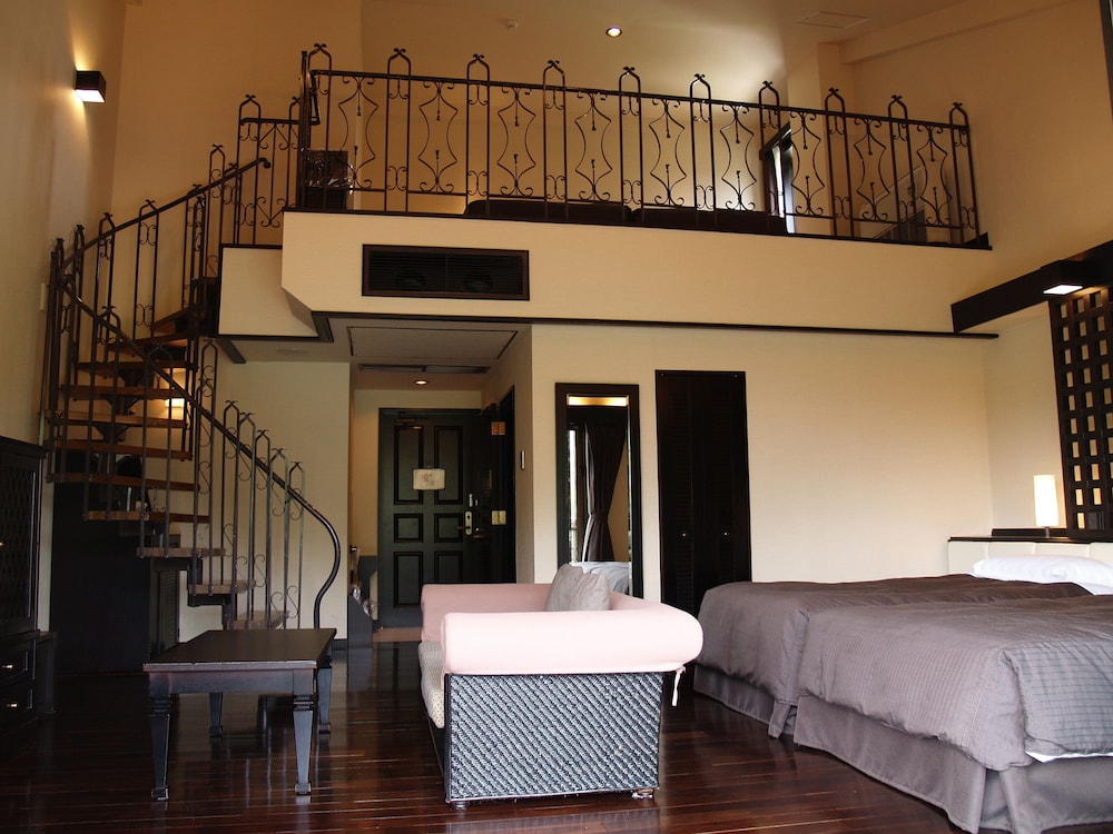 Main Cottage Maisonette (Non Smoking)