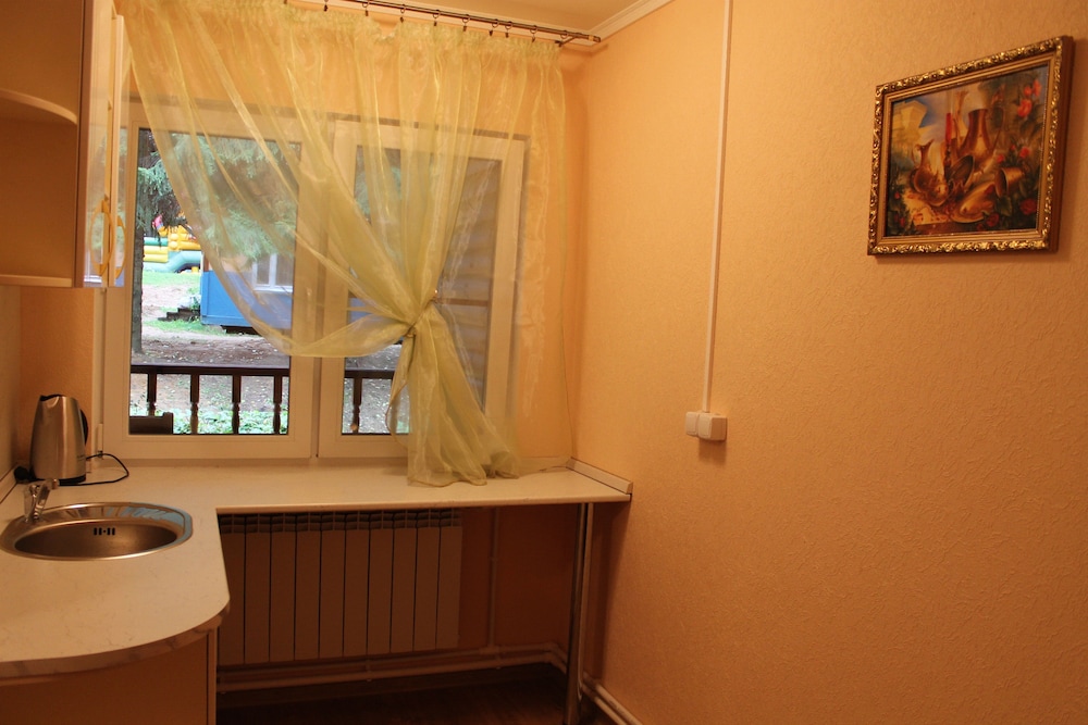 Family Cottage (4 adults) photo 3