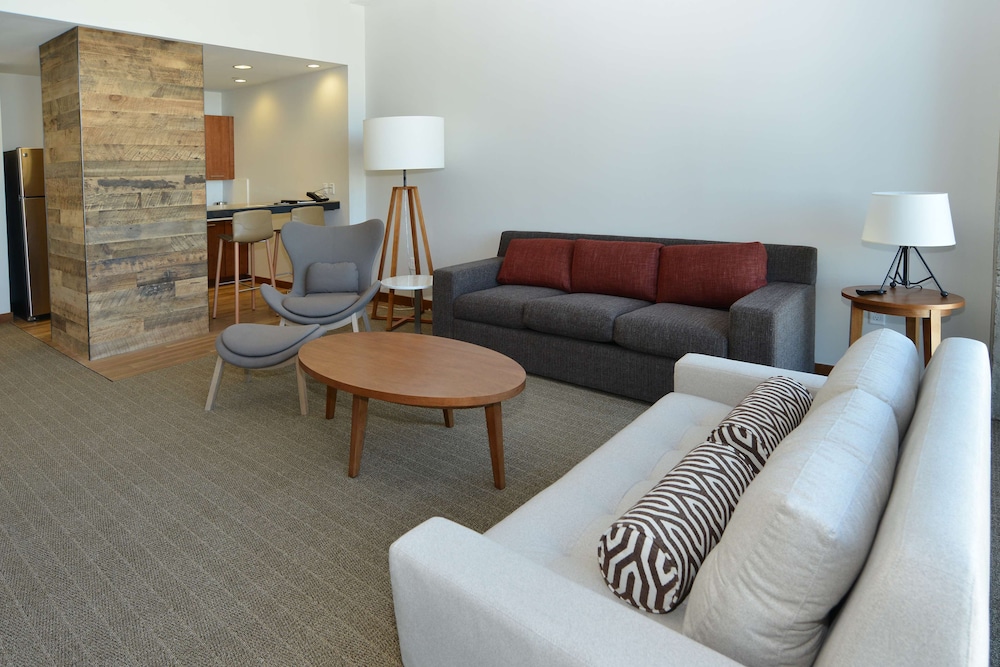 Junior Suite, 1 King Bed, Accessible, Non Smoking (Hearing)