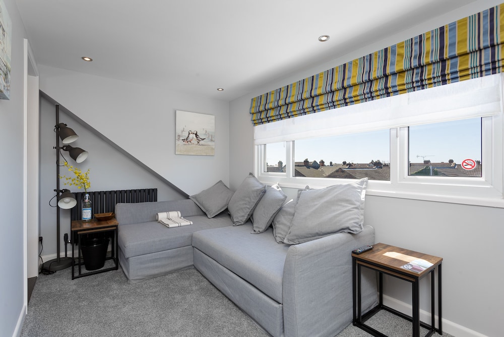 Apartment, Private Bathroom, City View (1 Bedroom Apartment)