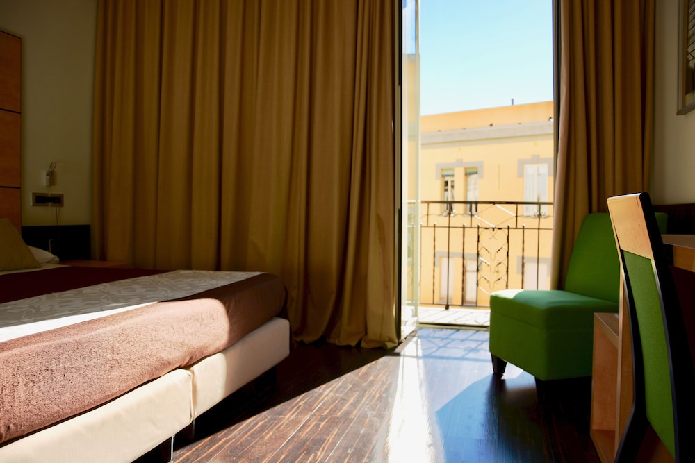 Superior Double Room Single Use photo 3