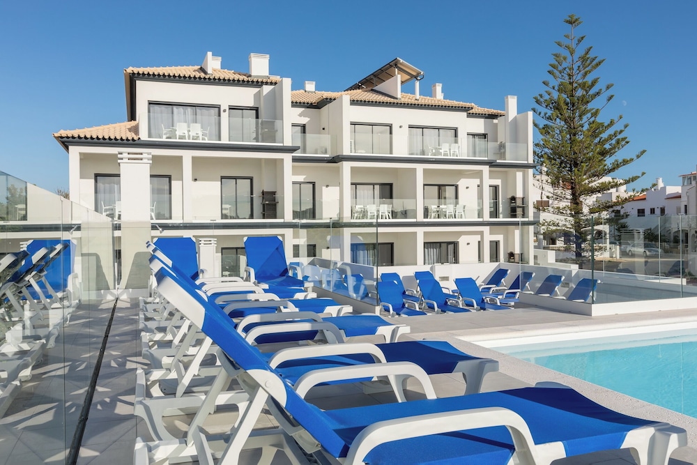 Apartment, 2 Bedrooms, Balcony, Garden View