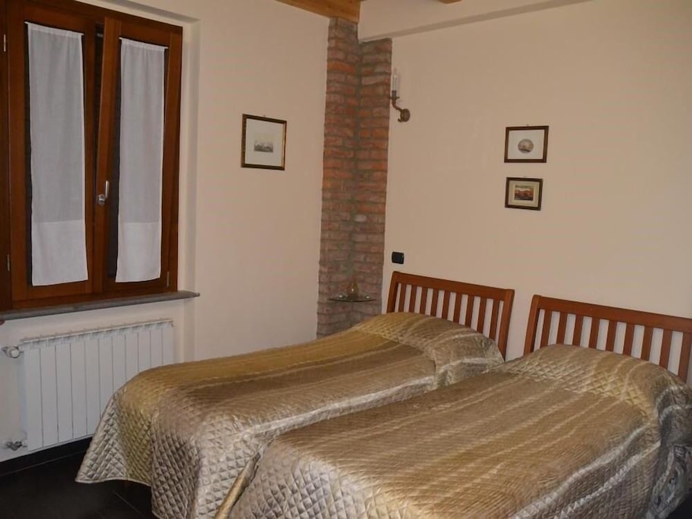 Comfort Double or Twin Room, Ensuite, Garden View (Gelso & Gelsomino) photo 2