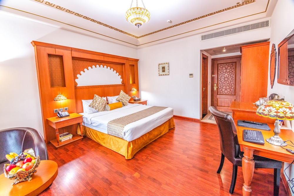 Double Room, 1 Queen Bed, Sea View - Photo 2