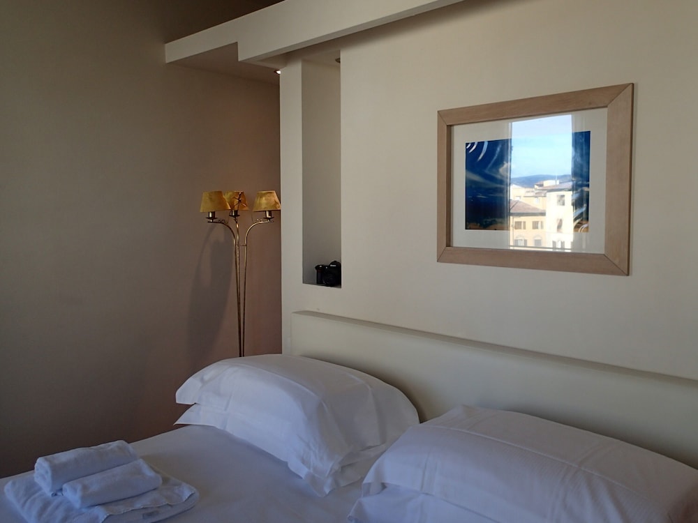 Deluxe Studio, City View photo 2