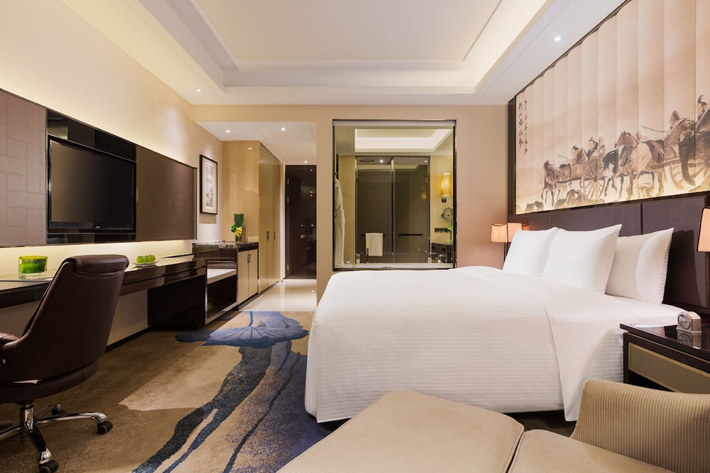 Executive King Room