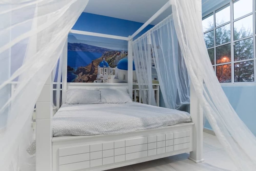 Classic House, 3 Bedrooms photo 1
