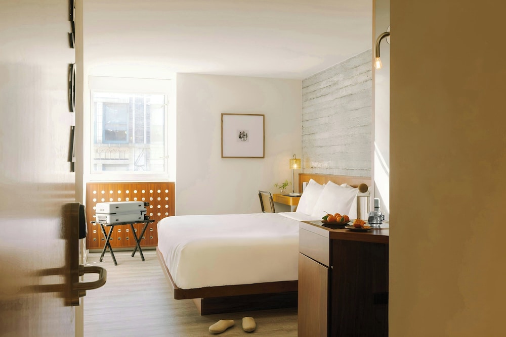 Standard Room photo 1