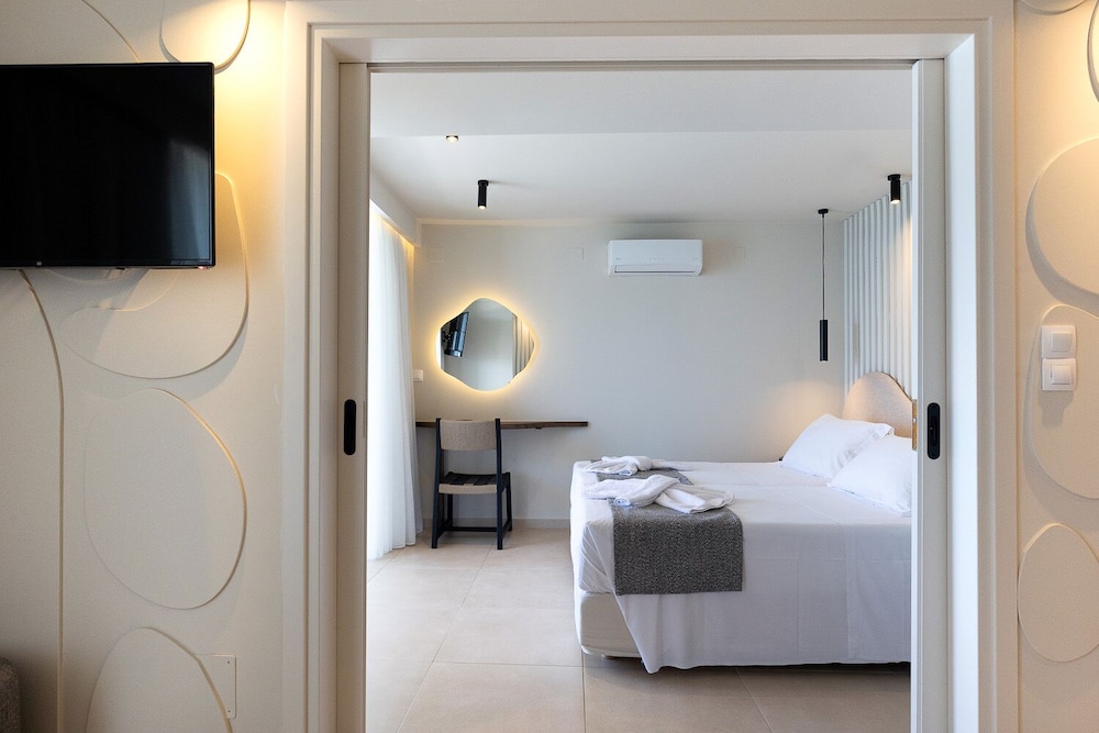 Superior Suite, Sea View