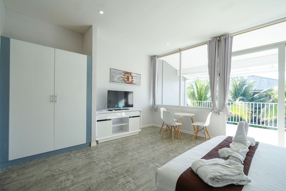 1 Bedroom Jacuzzi