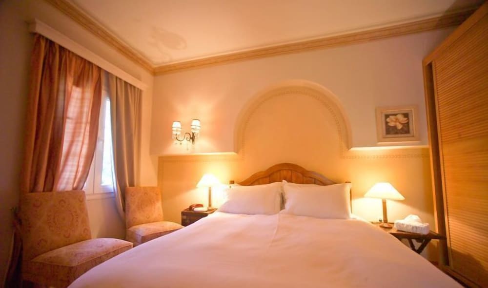 Deluxe Double Room, Garden View photo 2