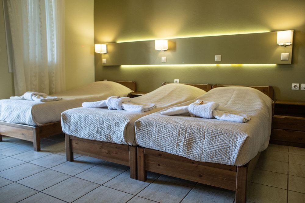 Standard Triple Room, Ground Floor photo 1