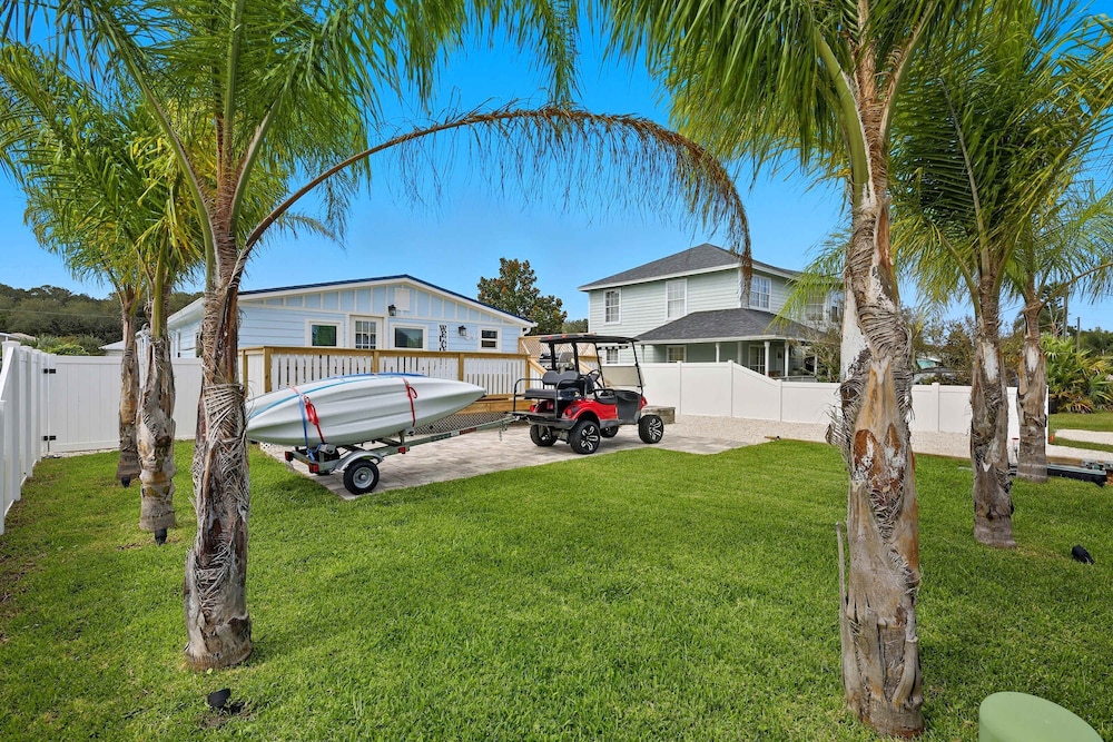 4BR Coastal Pool Cottage Golf Cart Kayaks, Photo 42