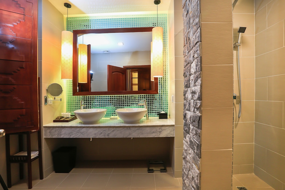 Landmark Double Room - Photo 2