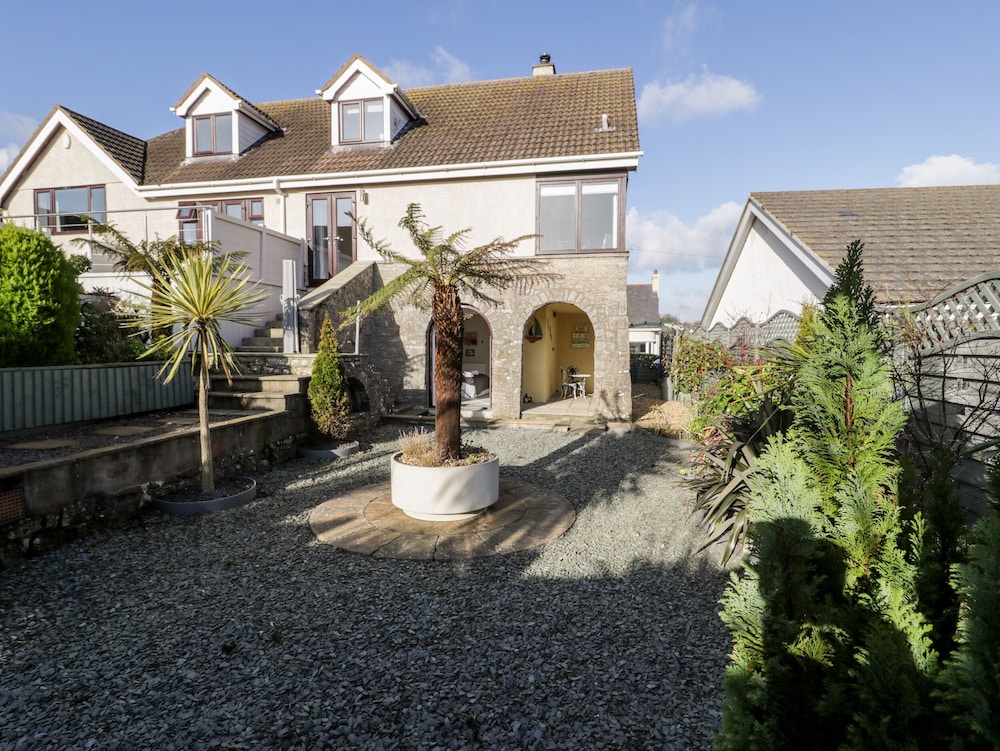 Cottage photo 2