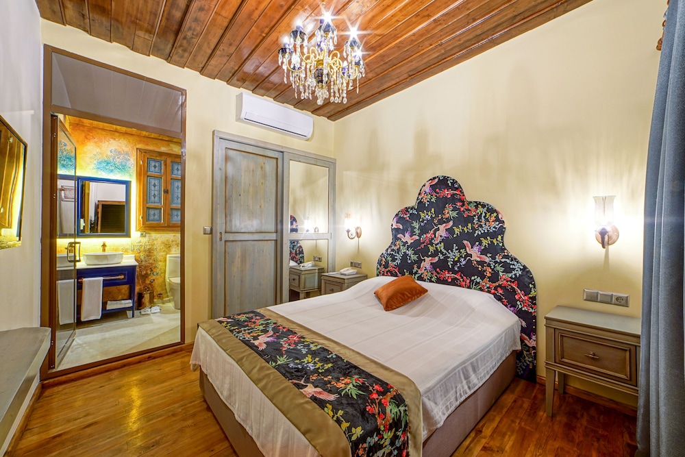 Standard Room photo 1