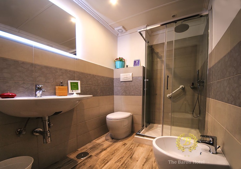 Classic Double Room, Balcony (Smart) photo 3