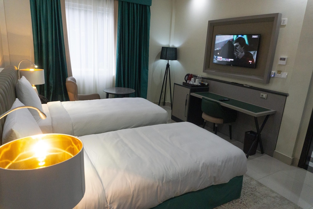Standard Double or Twin Room, Courtyard View photo 1