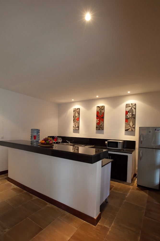 Premier Villa, 2 Bedrooms, Private Pool - Photo 8