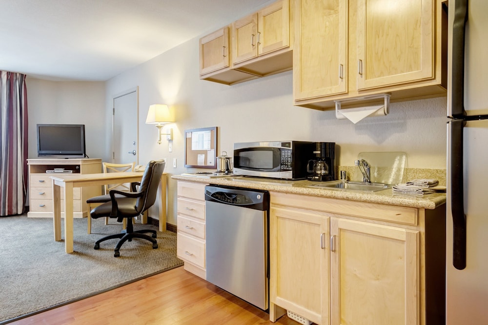 Studio Suite, 2 Queen Beds - Photo 4