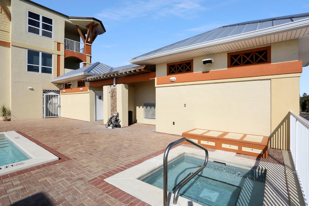 Condo, Multiple Beds, Beach View (Summerhouse 106) photo 3